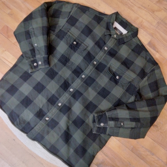 Red Head Insulated Flannel Men's Green and Black Checkered Shirt - Picture 2 of 4